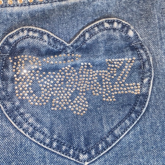 Brand new Y2K vibes! Size S and are a true small - Picture 3 of 4